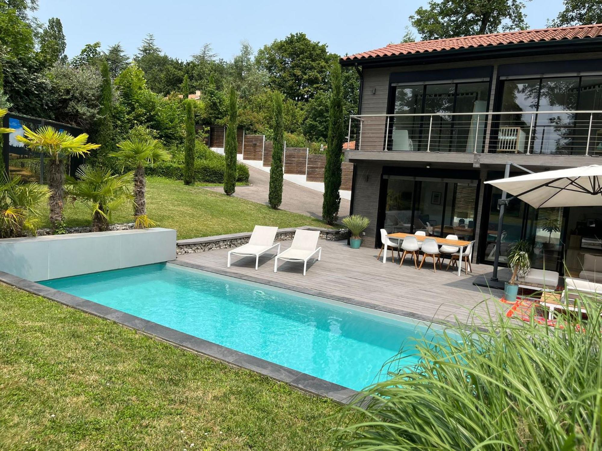 Villa Piscine A Proximite De Lyon Chaponost Exterior foto